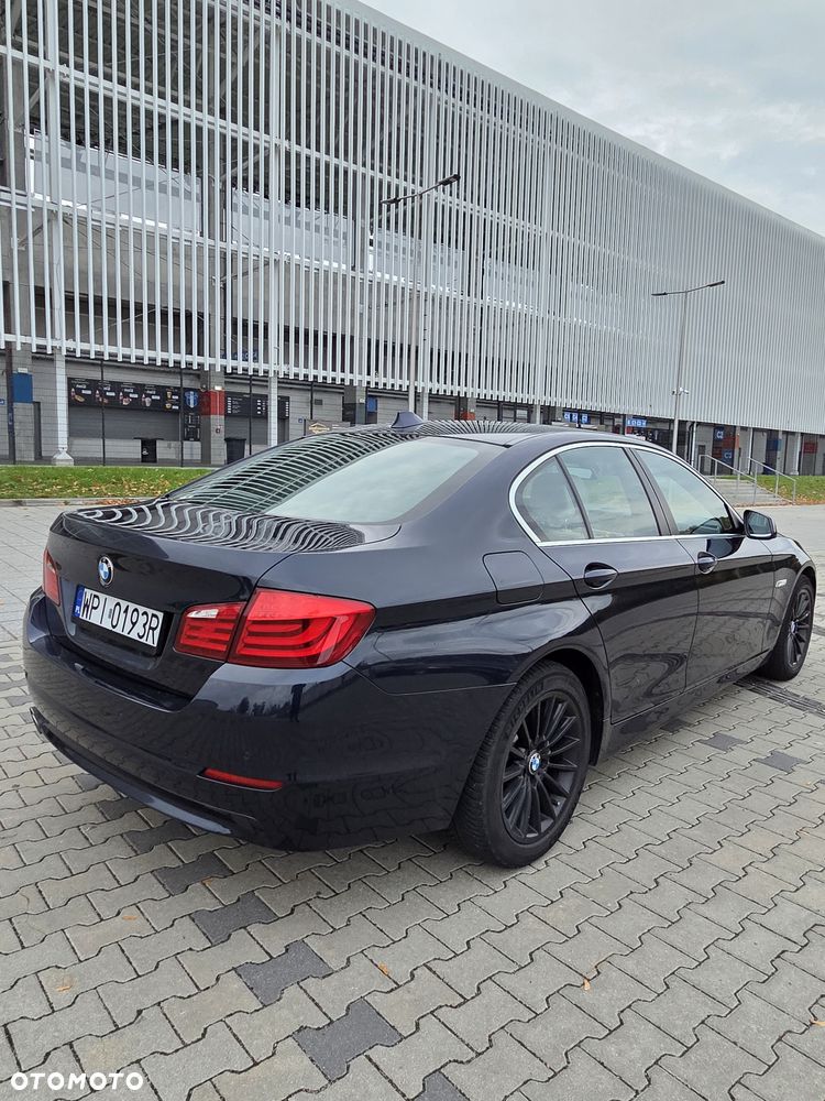 BMW Seria 5 2012 photo 5