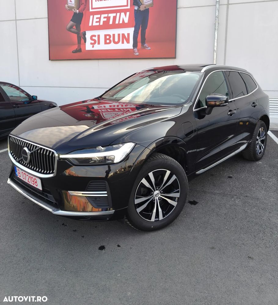 Volvo XC 60 T6 AWD Recharge Geartronic Inscription - 4