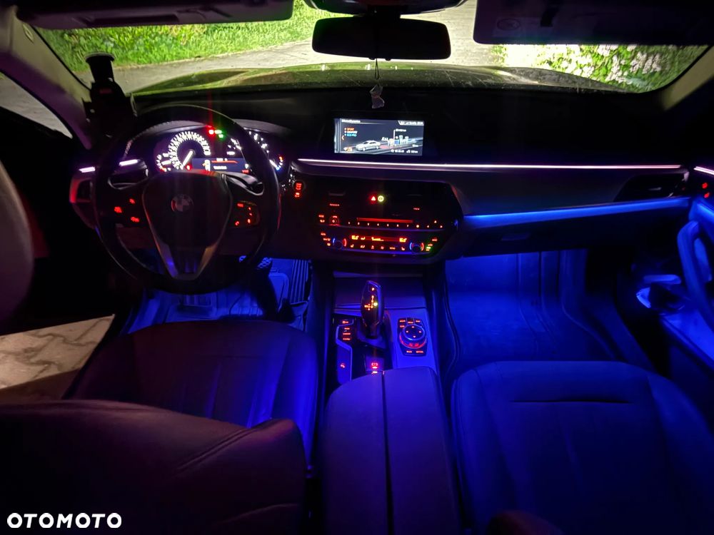 BMW Seria 5 520d mHEV Luxury Line - 8