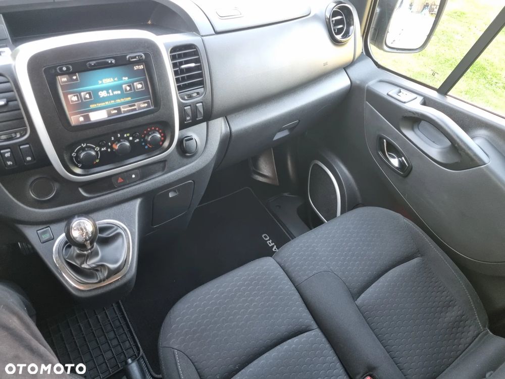 Opel Vivaro L1H1 2.7t Elegance Business - 25