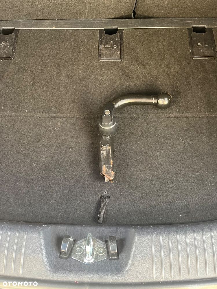 Kia Rio 1.2 Attract - 27