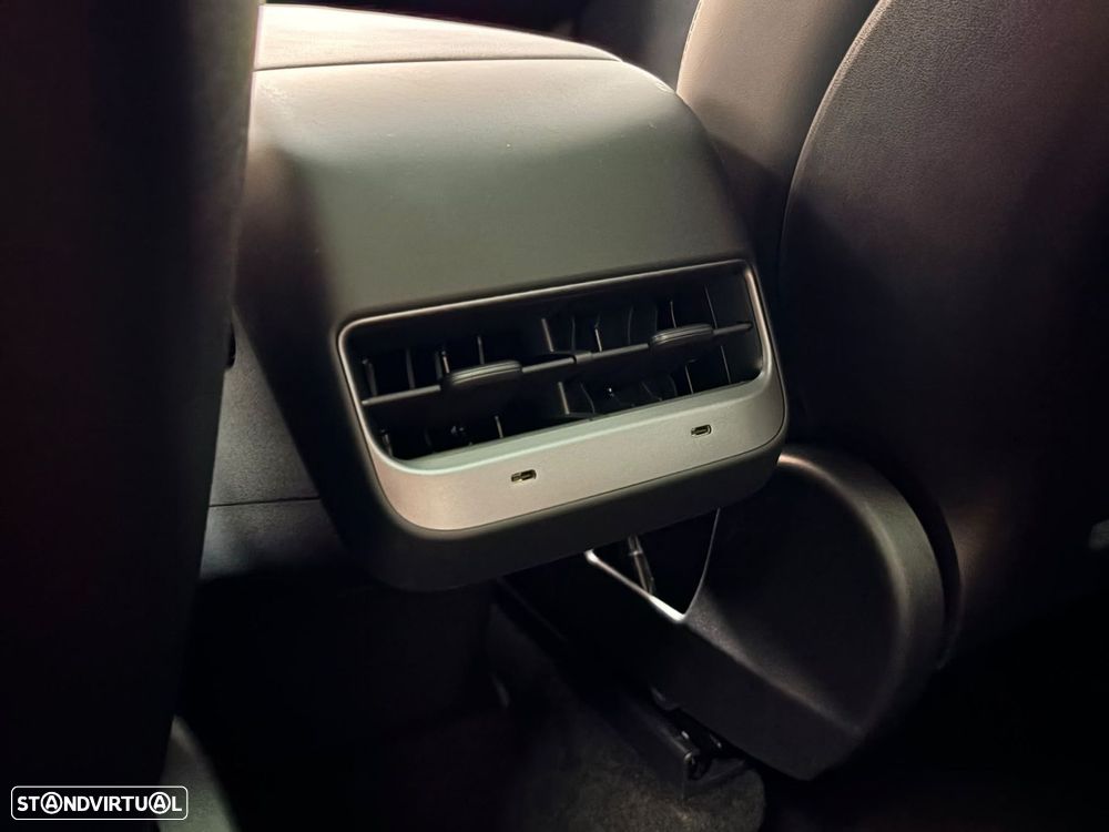 Tesla Model Y Tração Traseira - 13