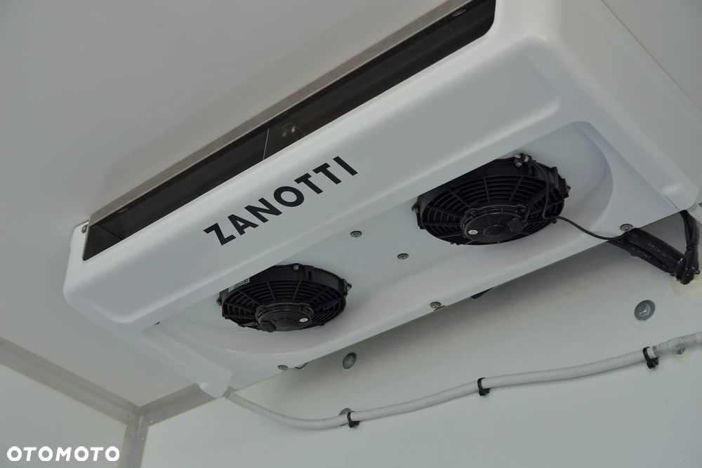 Iveco Daily izoterma agregat ZANOTTI - 28