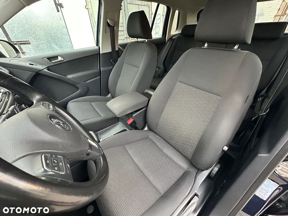 Volkswagen Tiguan - 17