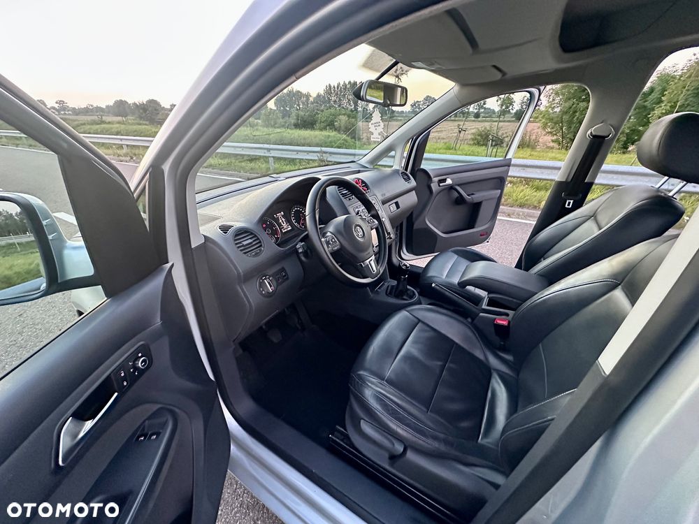 Volkswagen Caddy Highline - 9