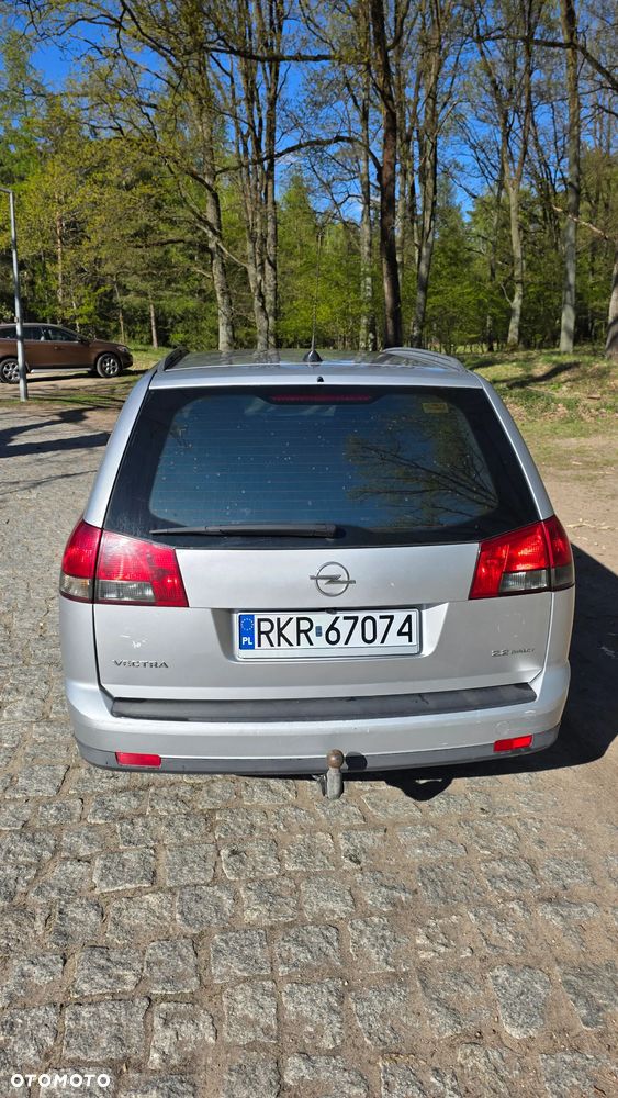 Opel Vectra 2.2 Design - 8