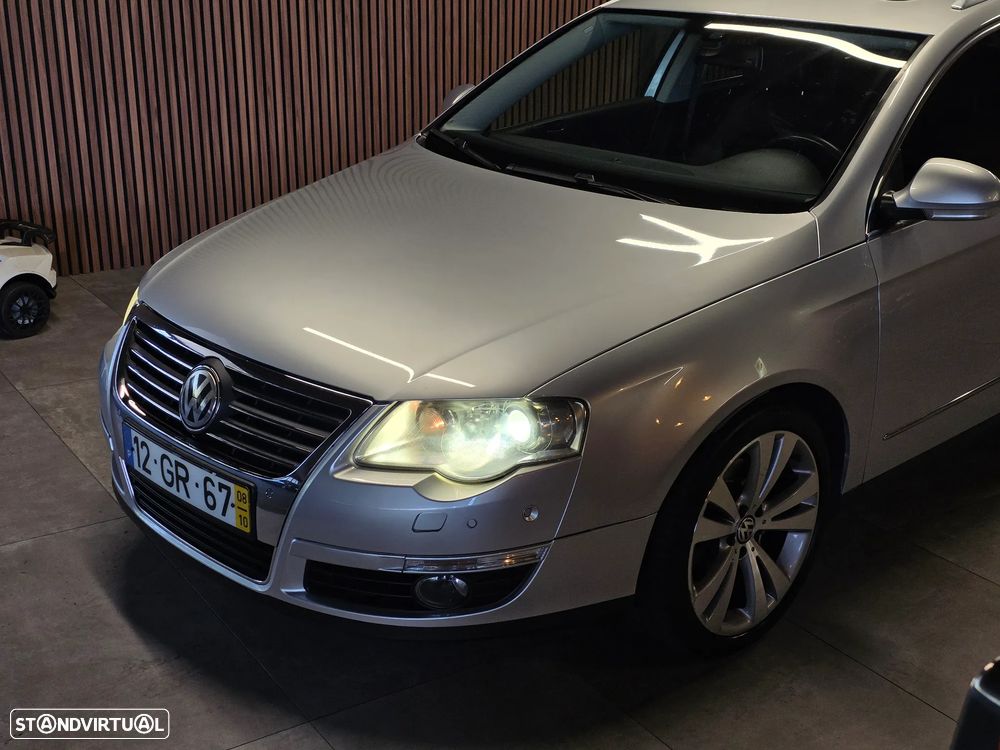 VW Passat Variant 2.0 TDi Highline DSG - 19