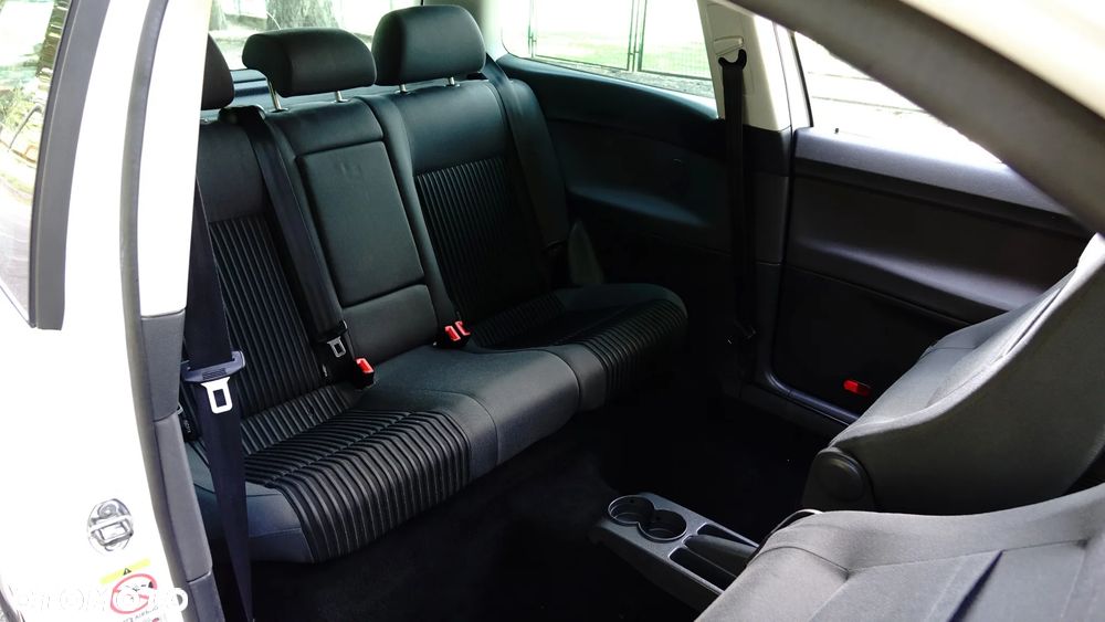 Volkswagen Polo 1.6 Sportline - 9