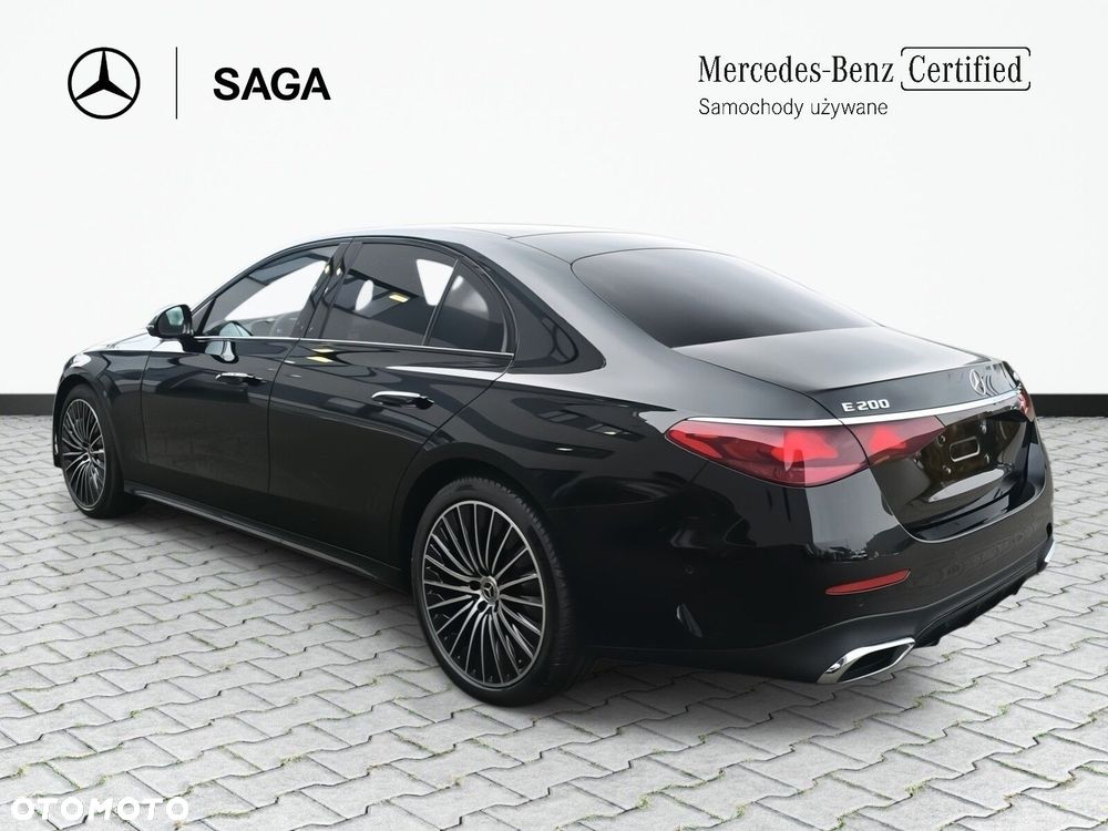 Mercedes-Benz Klasa E 200 mHEV 4-Matic AMG 9G-Tronic - 8