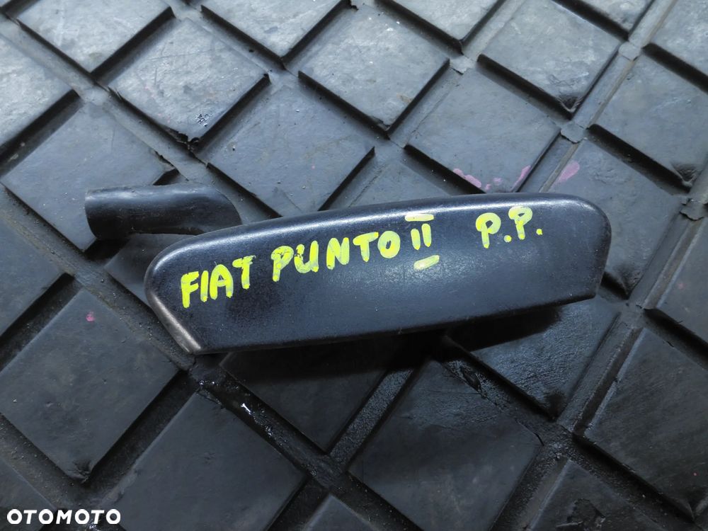 KLAMKA PRAWA PRZEDNIA FIAT PUNTO II - 1