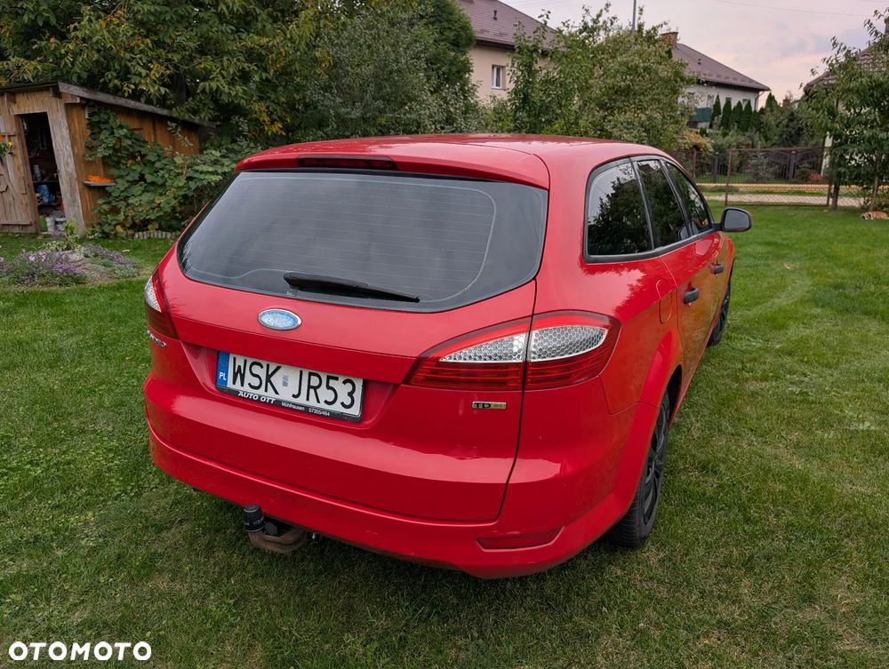 Ford Mondeo 2.0 TDCi Ambiente - 9