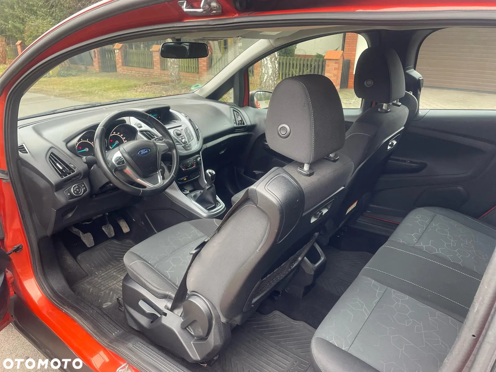 Ford B-MAX - 11