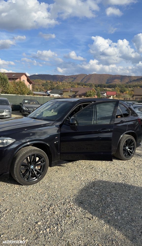 BMW X5 M M50d - 16