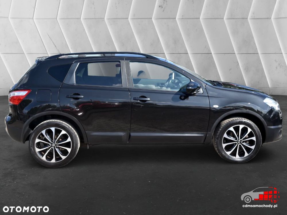 Nissan Qashqai - 11