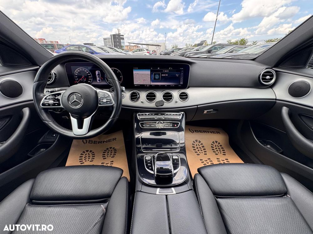 Mercedes-Benz E 220 d 4MATIC Aut. - 16