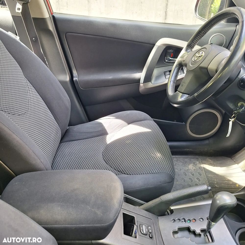 Toyota RAV4 2.0 Aut Executive - 11