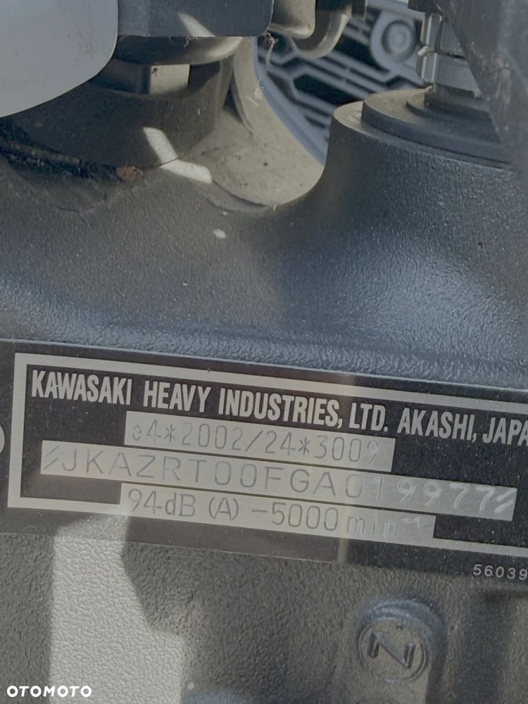 Kawasaki Z - 9