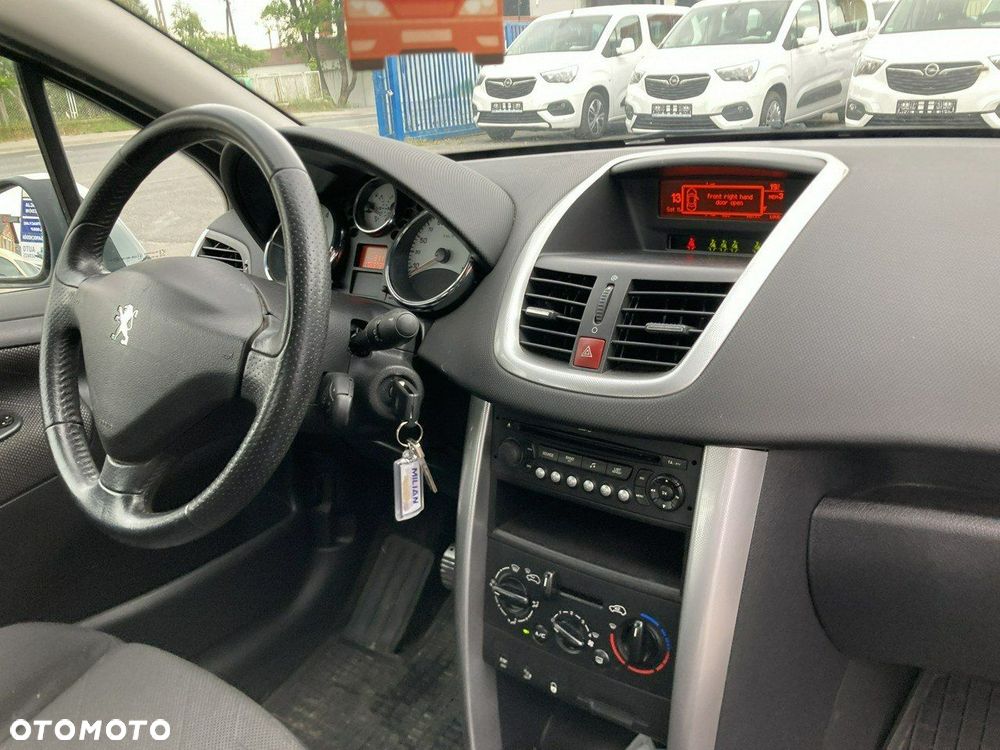 Peugeot 207 - 5