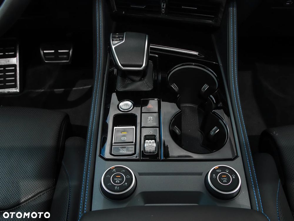 Volkswagen Touareg 3.0 V6 TFSI Plug-In Hybrid 4Motion R - 17