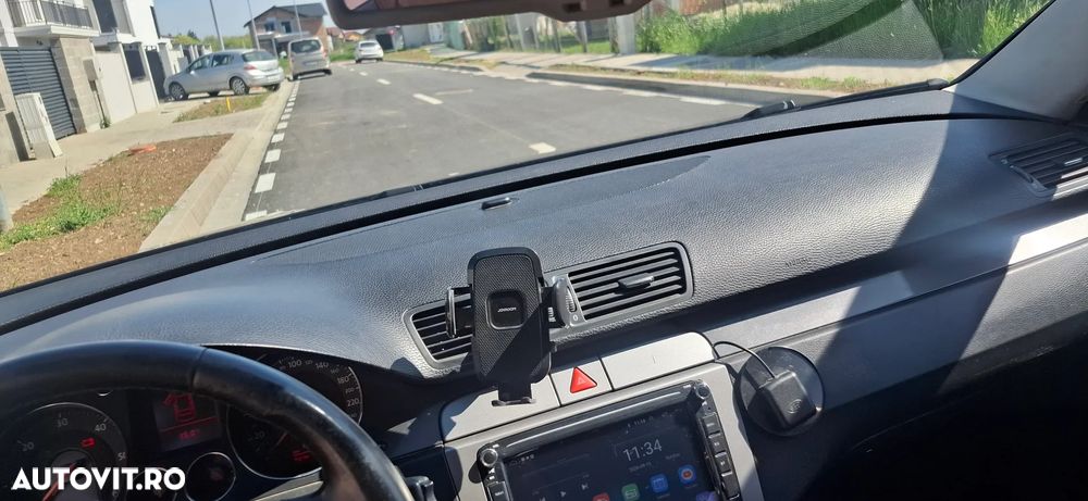 Volkswagen Passat 2.0 TDI Comfortline DPF 4Motion - 10