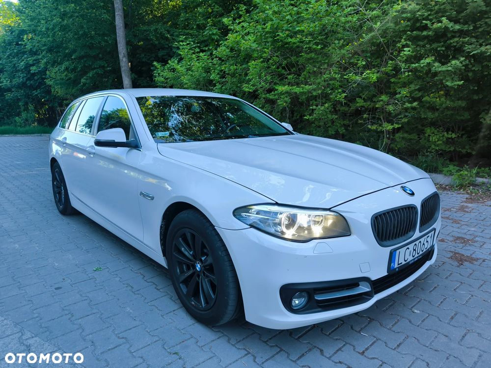 BMW Seria 5 520d xDrive - 11