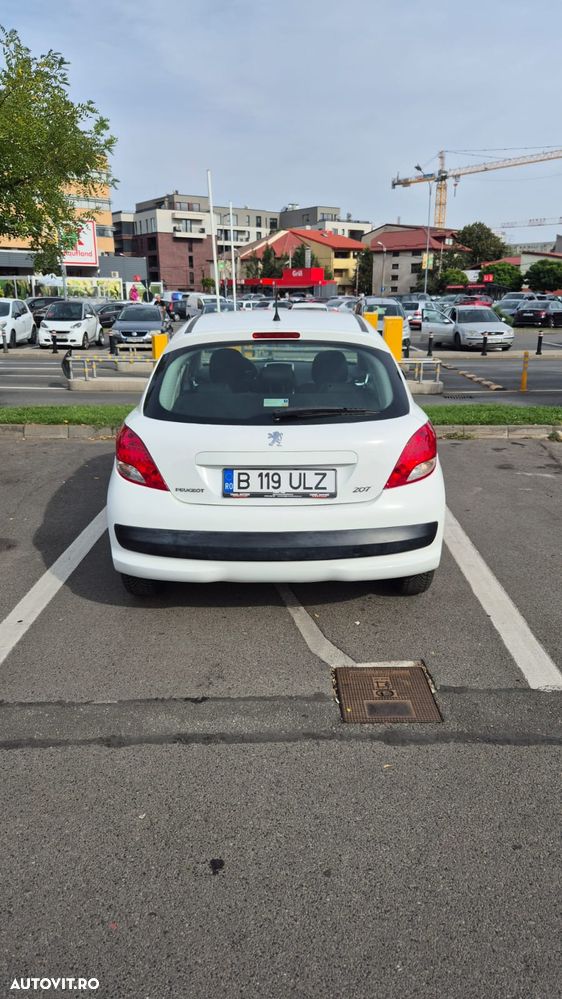 Peugeot 207 - 7