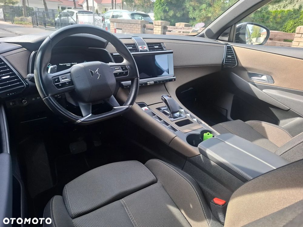 DS Automobiles DS 7 Crossback - 12