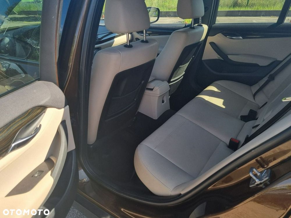 BMW X1 xDrive23d - 16