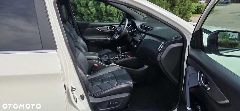 Nissan Qashqai 1.3 DIG-T Tekna+ - 30