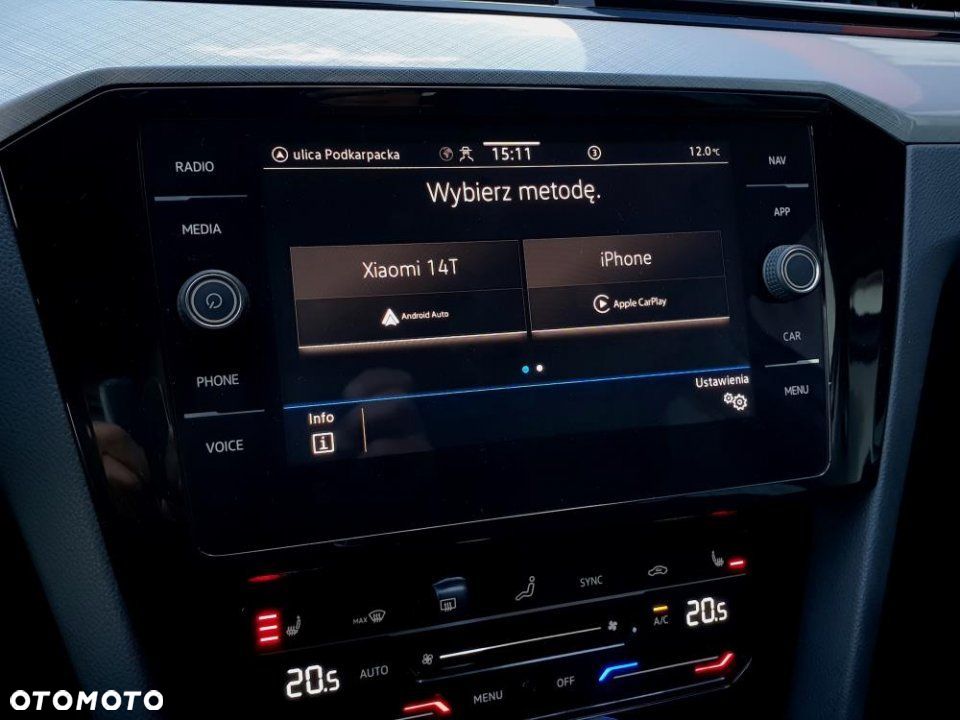 Volkswagen Passat - 22
