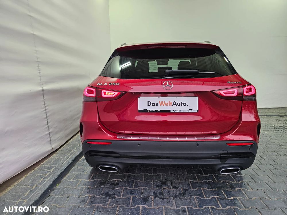 Mercedes-Benz GLA 250 4MATIC Aut. - 40