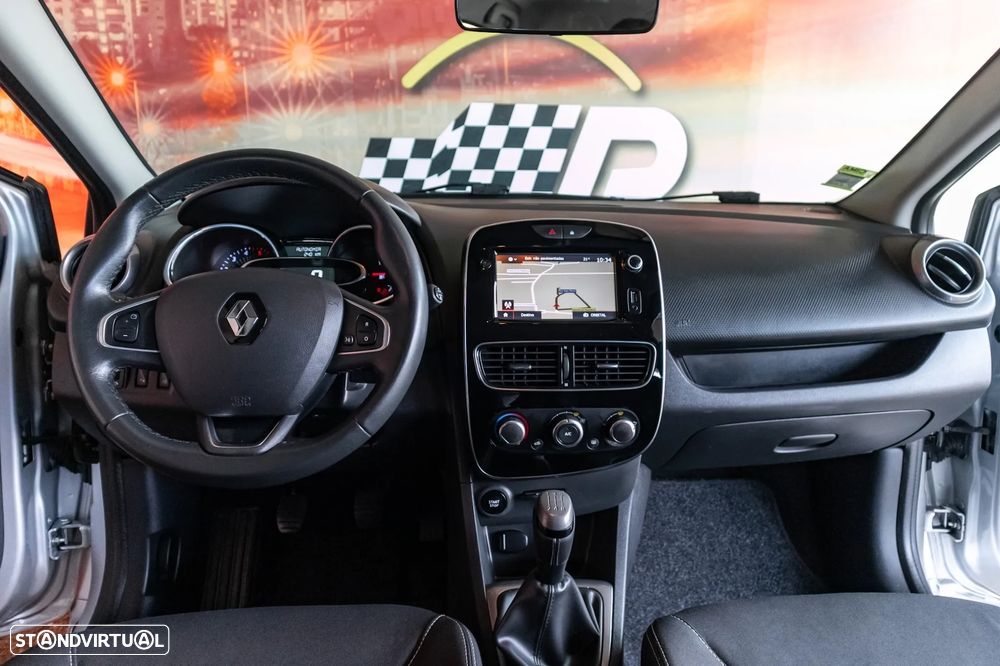 Renault Clio 1.5 dCi Limited - 10