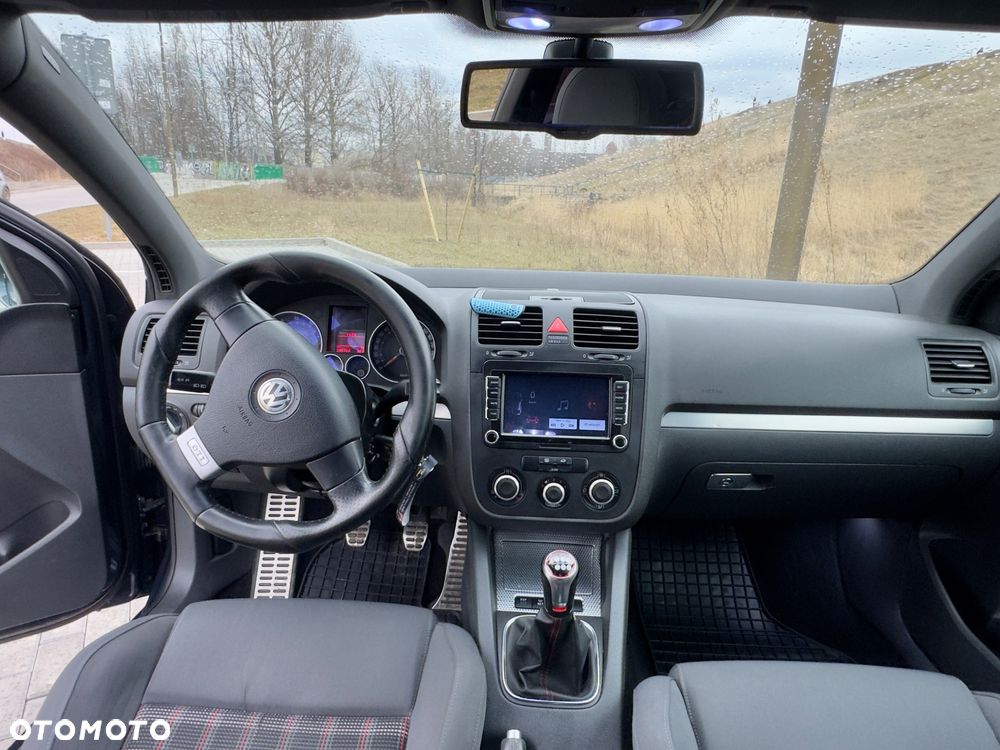 Volkswagen Golf 2.0 GTI - 10