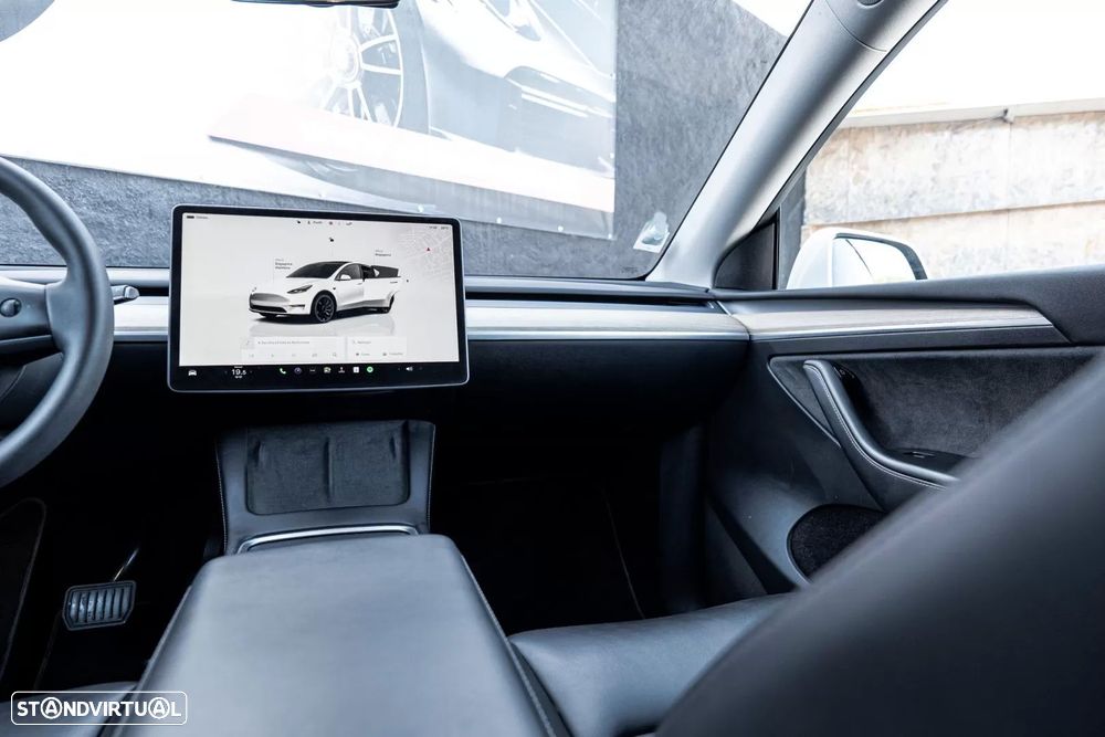 Tesla Model Y Long Range Tração Integral - 16