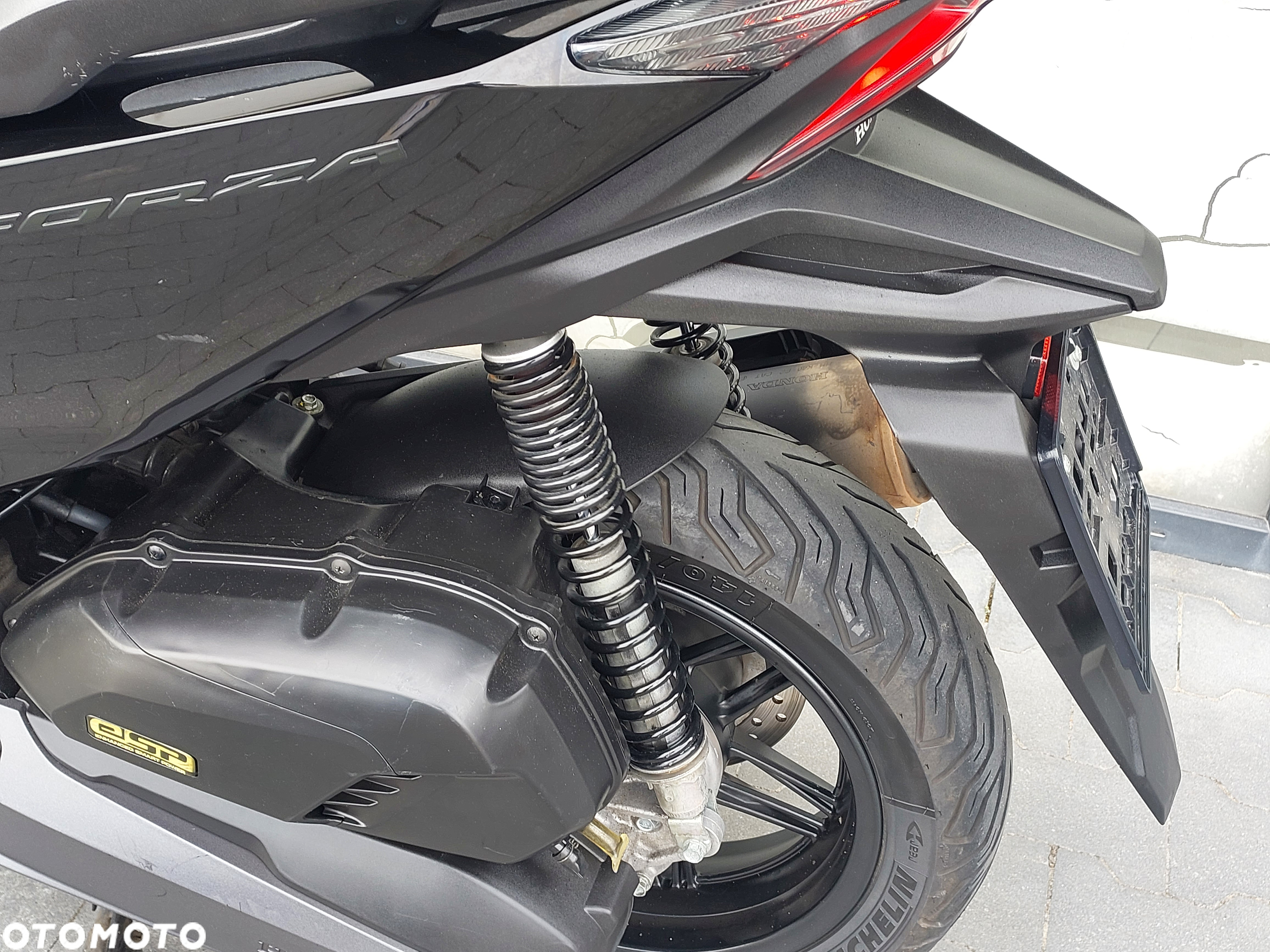 Honda NSS - 6