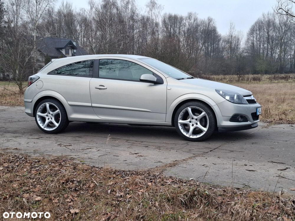 Opel Astra 1.6 Selection 110 Jahre - 13