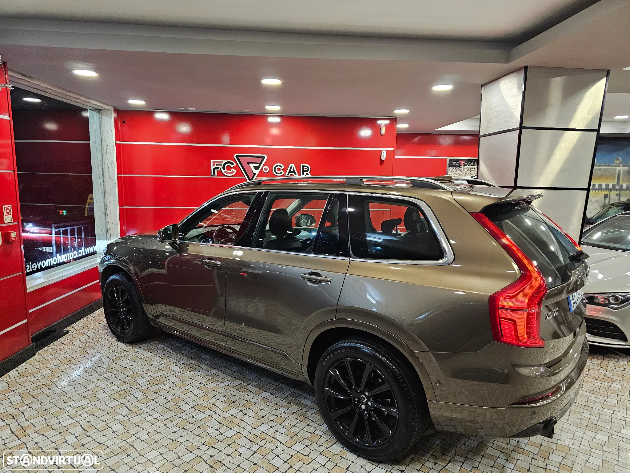 Volvo XC 90 2.0 D4 Momentum - 11