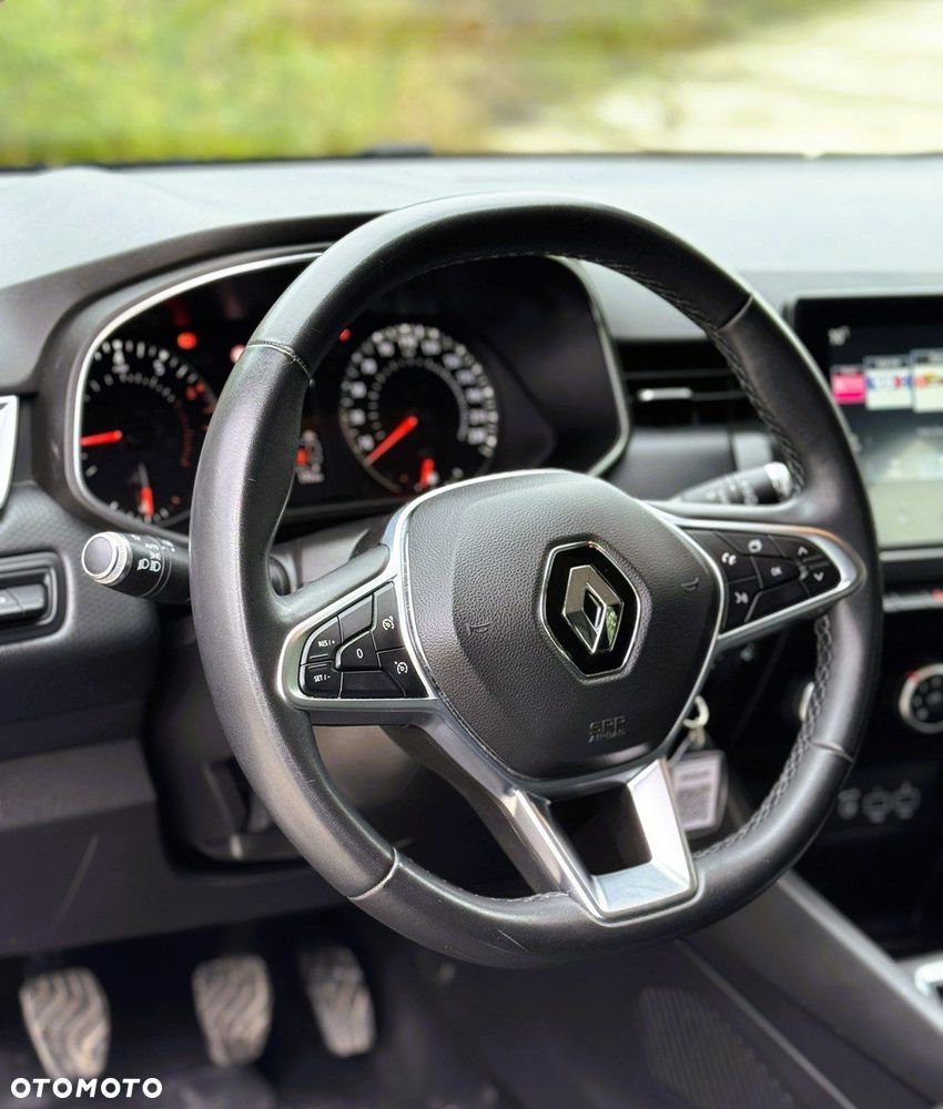 Renault Clio - 21