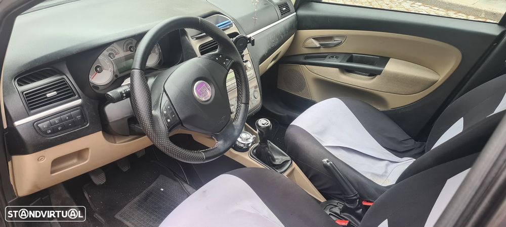 Fiat Linea 1.3 M-Jet Emotion - 8