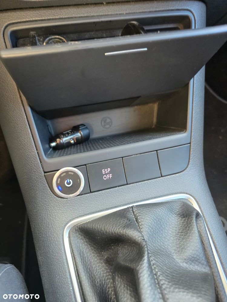 Volkswagen Golf Plus 1.6 Cross - 16