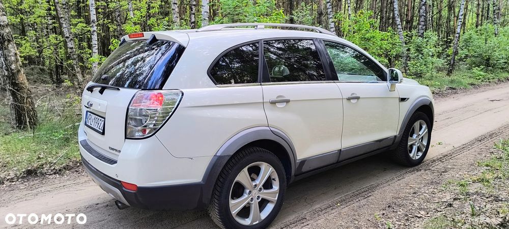 Chevrolet Captiva 2.2 D LTZ - 7