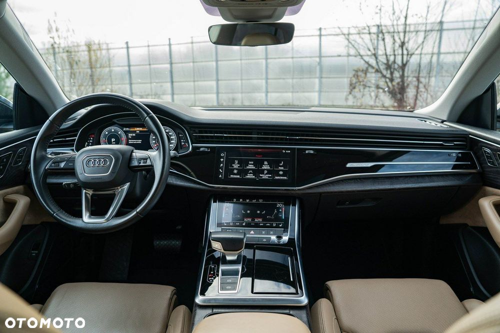 Audi Q8 - 19