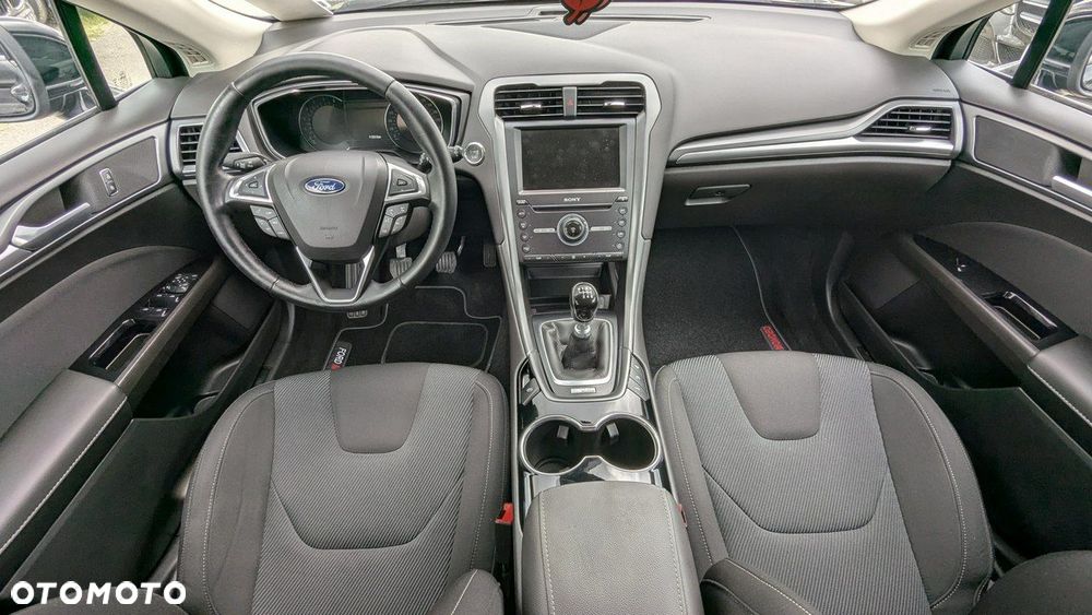Ford Mondeo - 21