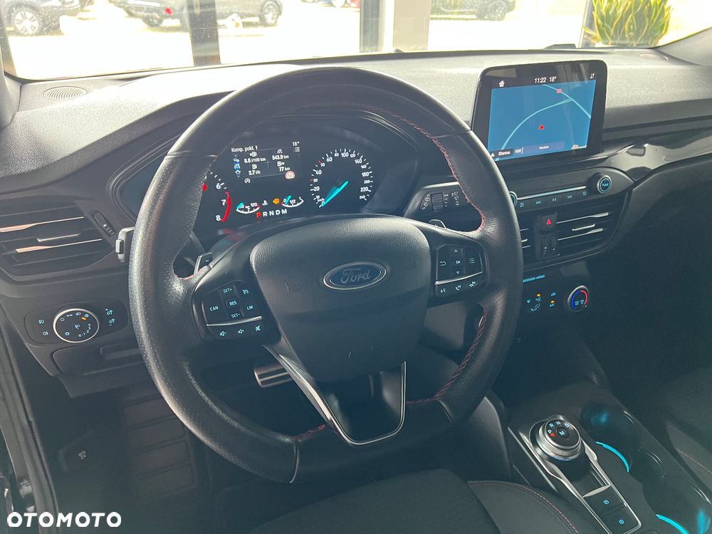 Ford Focus - 12
