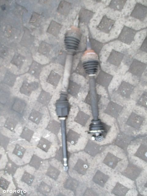 PÓŁOS KRÓTKA DŁUGA RENAULT LAGUNA 2 II 1.9 DCI - 1