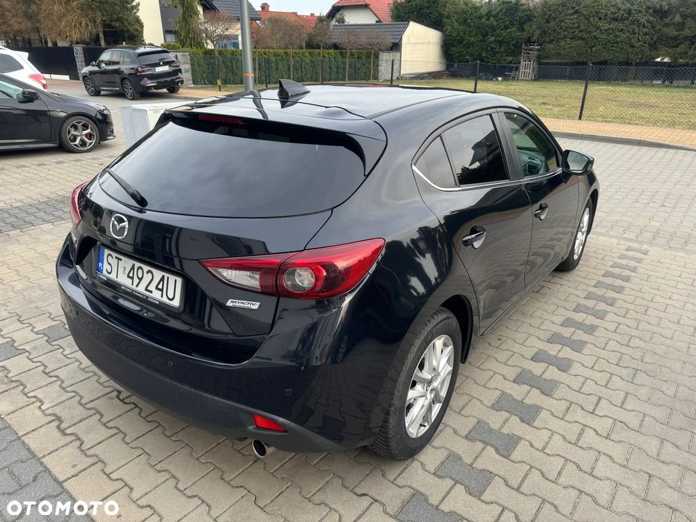 Mazda 3 2.0 Skyenergy EU6 - 17