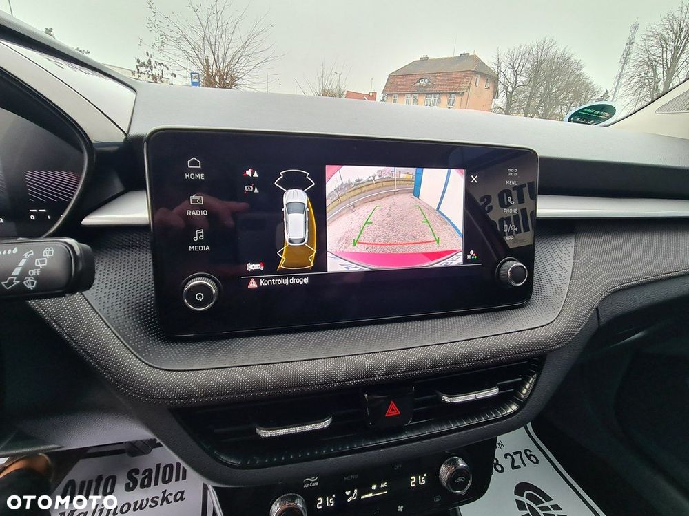 Skoda Fabia 1.0 TSI Style Color - 12