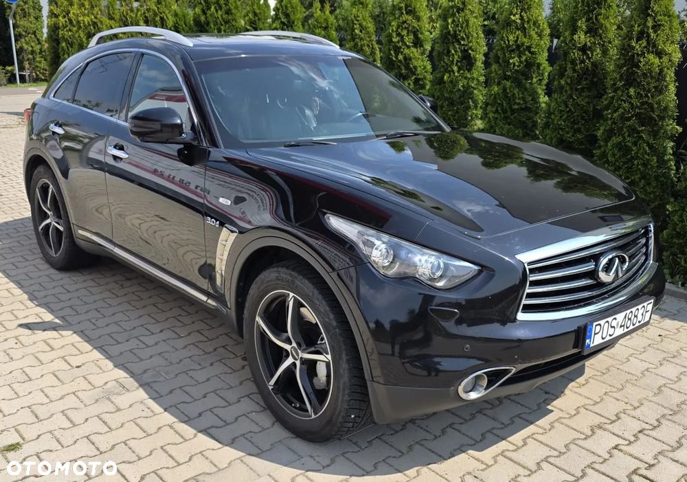 Infiniti QX70 3.0d S - 1