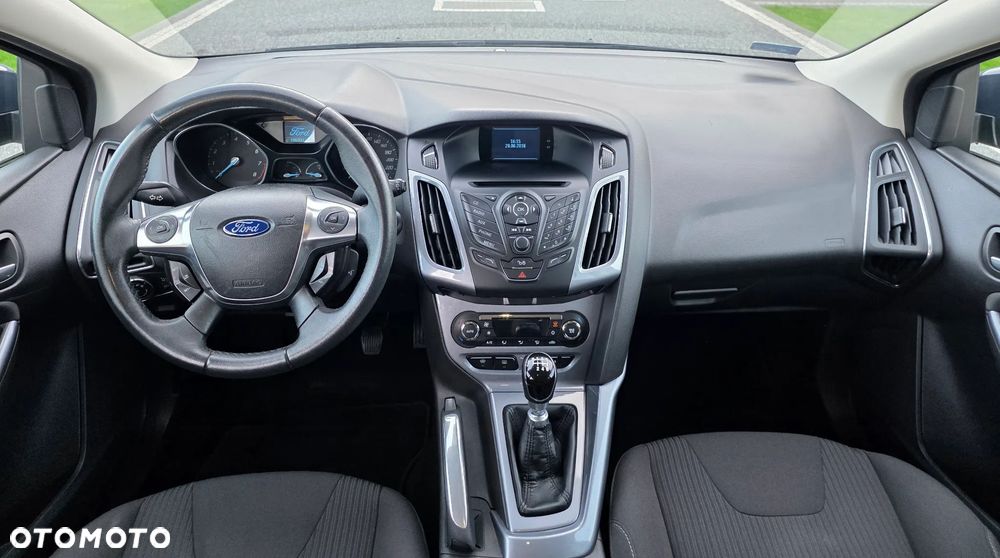 Ford Focus 1.6 EcoBoost Titanium - 15