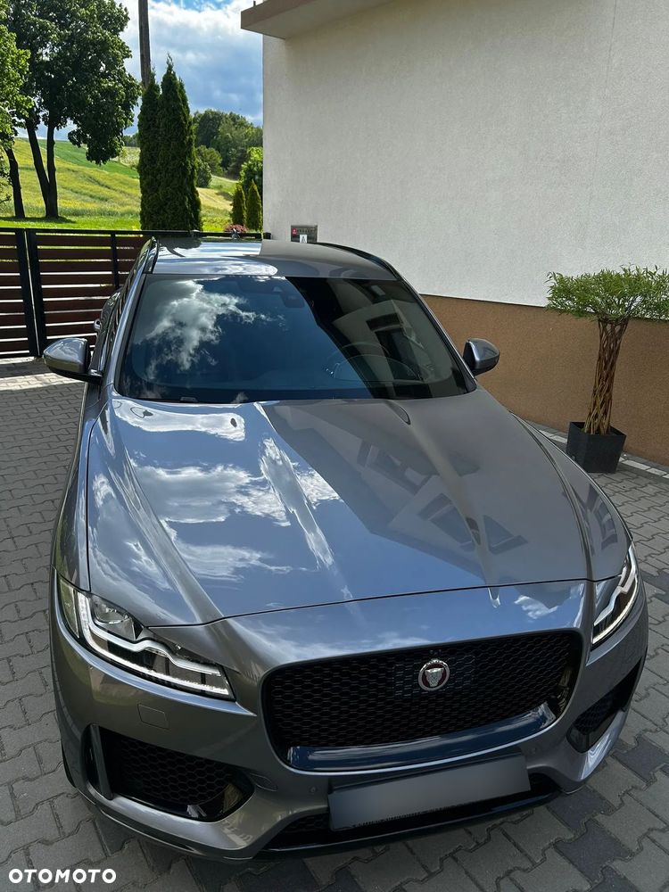 Jaguar F-Pace 2.0 i4P AWD Chequered Flag - 9